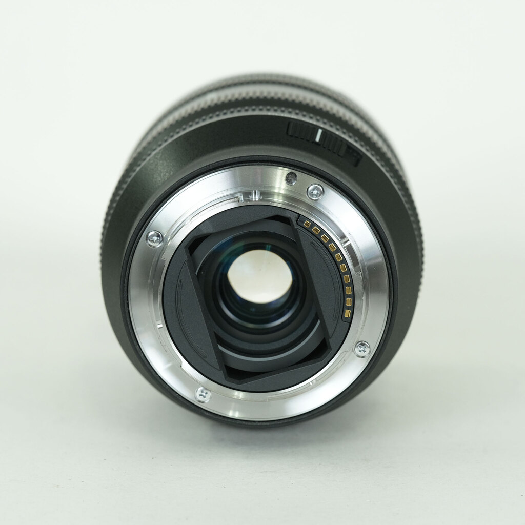 SONY FE 20-70mm F4 G SEL2070G