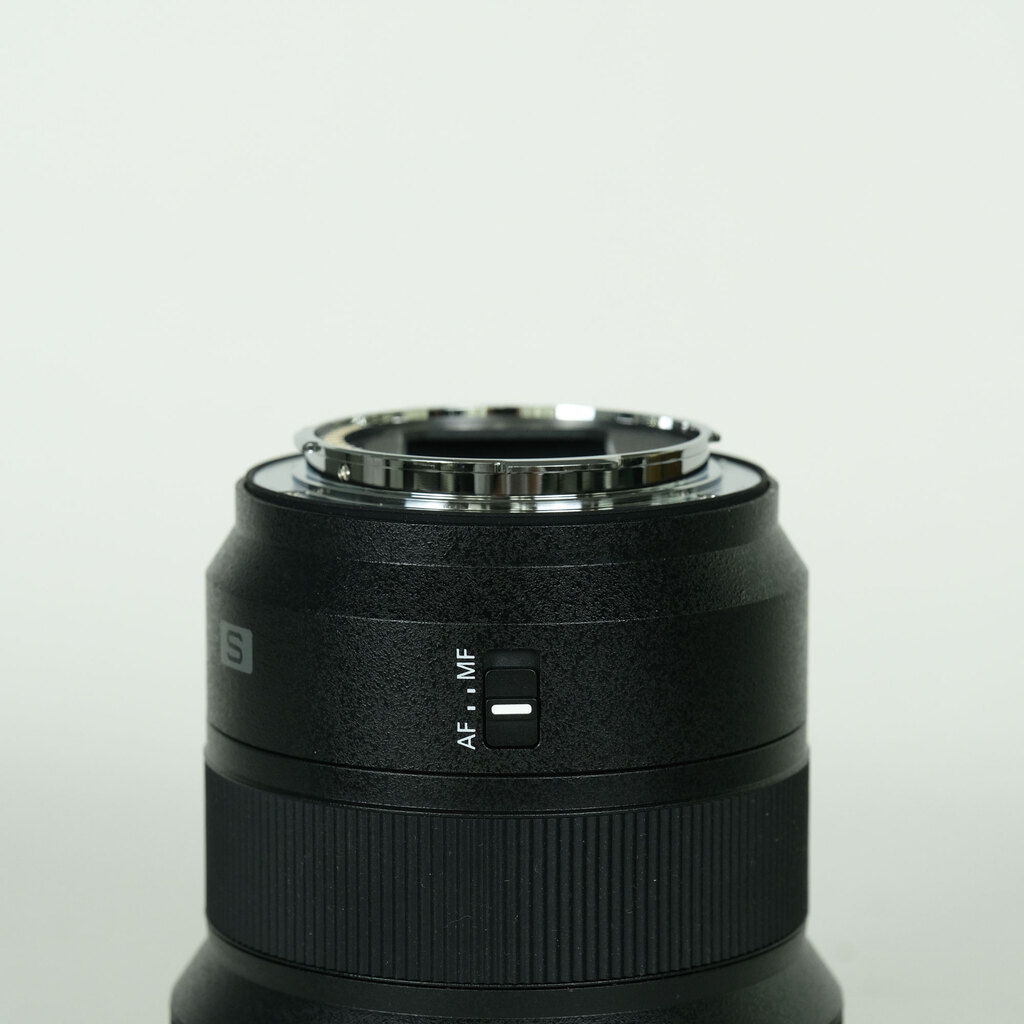 【美品】LUMIX S 14-28mm F4-5.6 MACRO 箱付き Panasonic LUMIX S 14-28mm F4-5.6 MACROの出品 | ONE SCENE（ワンシーン）
