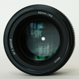 Nikon AF-S NIKKOR 85mm f/1.8G