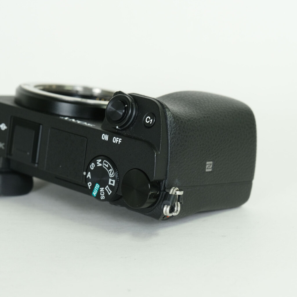 SONY α6300(ILCE-6300) SONY α6300(ILCE-6300)