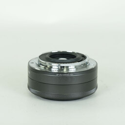 Canon EF-M22mm F2 STM