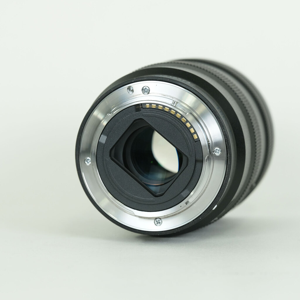 SONY E 16-55mm F2.8 G SEL1655G SONY E 16-55mm F2.8 G SEL1655G