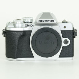 OLYMPUS OM-D E-M10 Mark III OLYMPUS OM-D E-M10 Mark III
