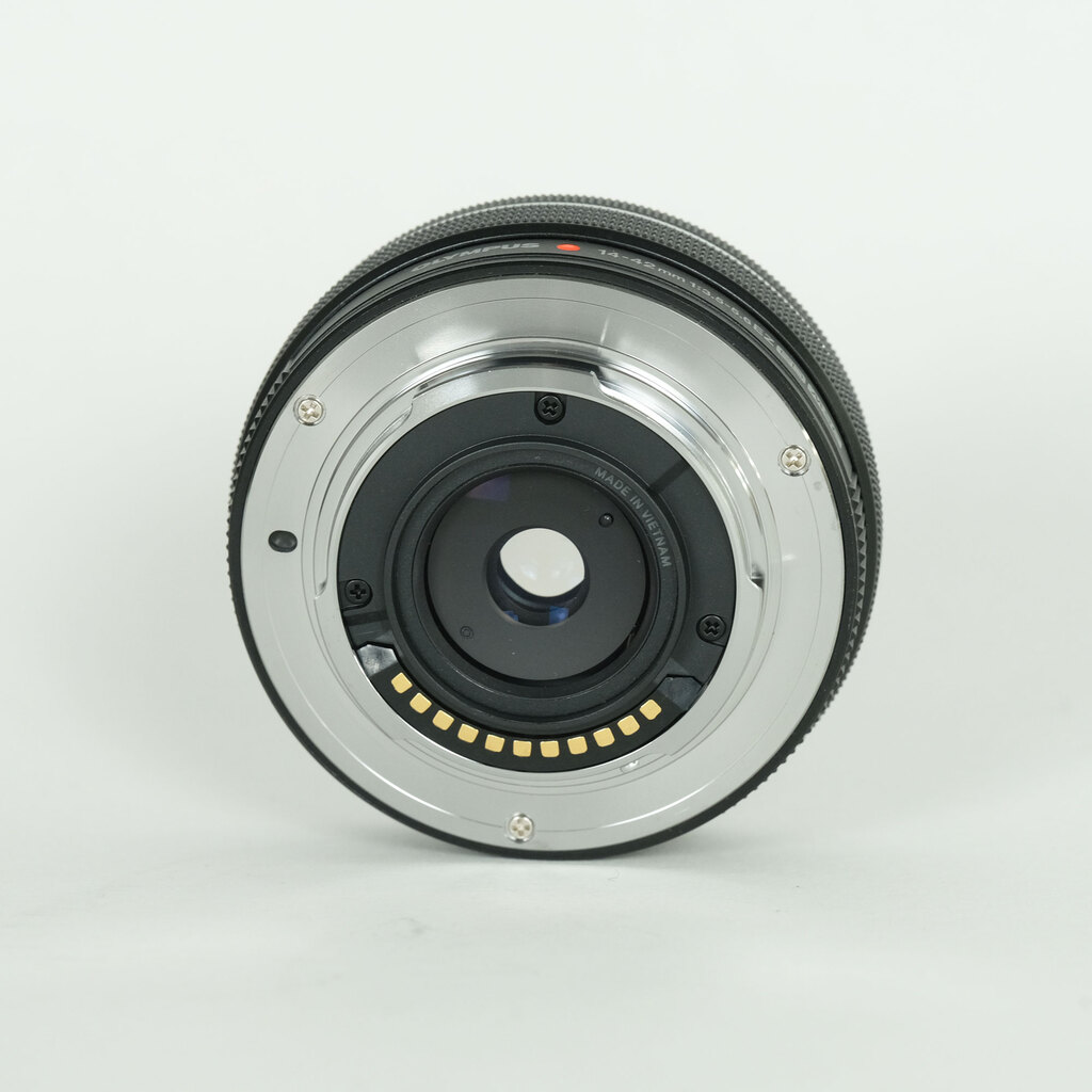 OLYMPUS M.ZUIKO DIGITAL ED 14-42mm F3.5-5.6 EZ ブラック