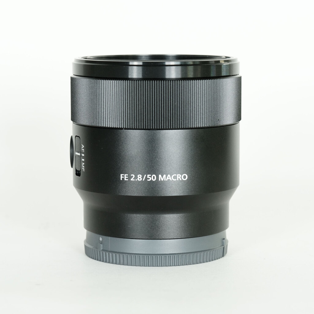 SONY FE 50mm F2.8 Macro SEL50M28