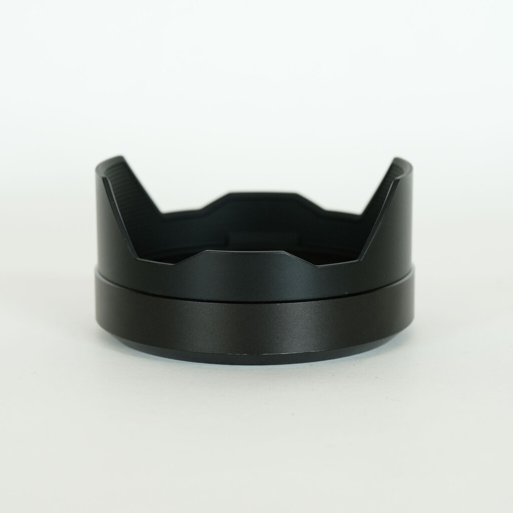 Panasonic LEICA DG VARIO-ELMARIT 12-60mm / F2.8-4.0 ASPH. / POWER O.I.S.