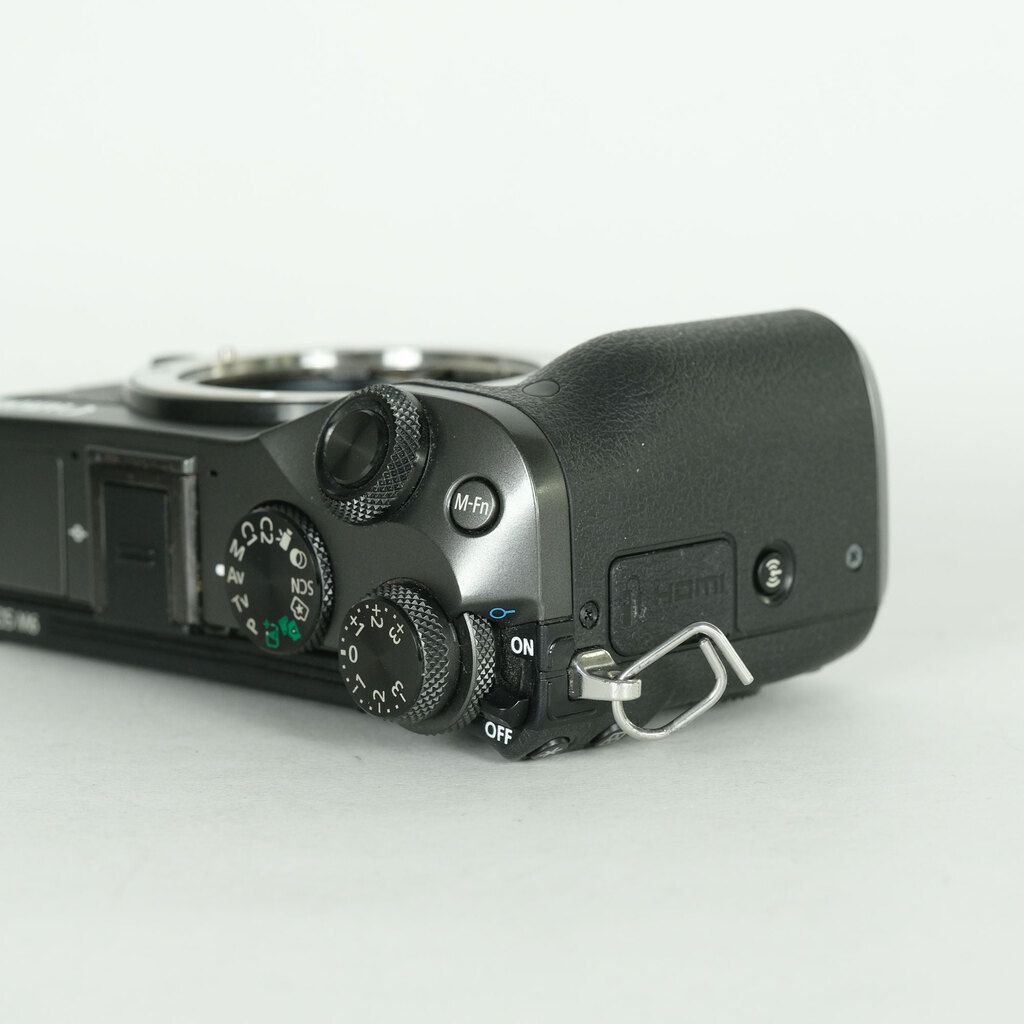 Canon EOS M6 Canon EOS M6