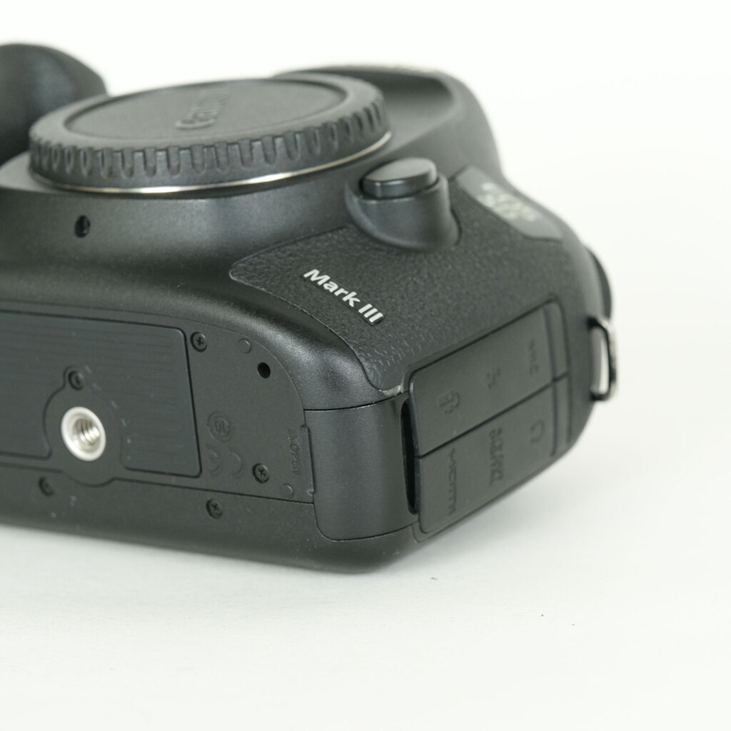 Canon EOS 5D Mark III