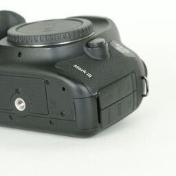 Canon EOS 5D Mark III