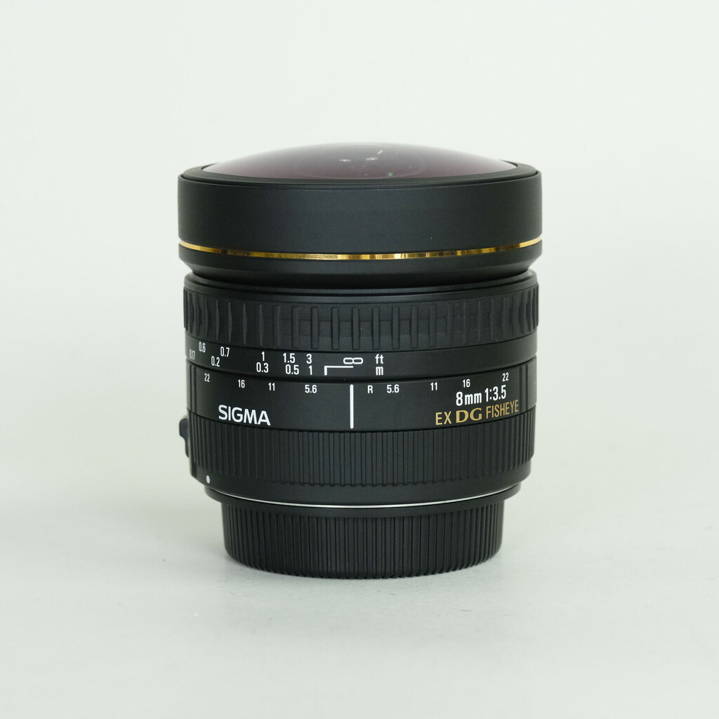 SIGMA 8mm F3.5 DG CIRCULAR FISHEYE [キヤノンEF用]