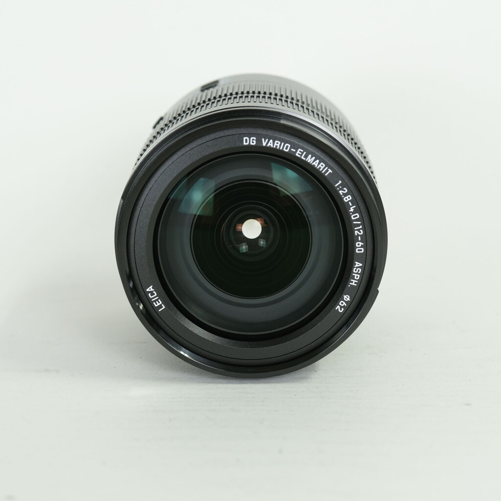 Panasonic LEICA DG VARIO-ELMARIT 12-60mm / F2.8-4.0 ASPH. / POWER O.I.S.