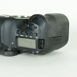 Canon EOS 6D Mark II Canon EOS 6D Mark II