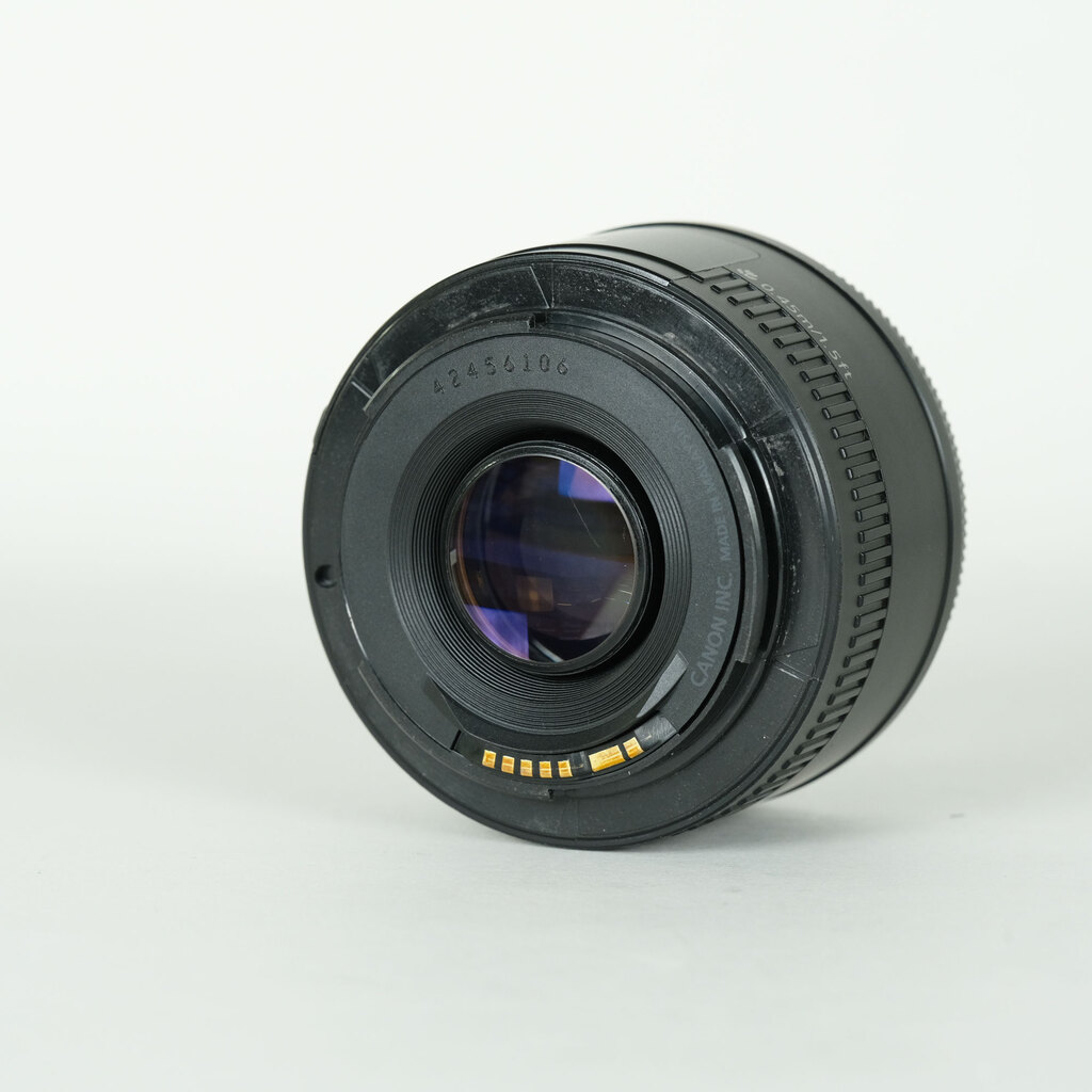 Canon EF50mm F1.8 II Canon EF50mm F1.8 II