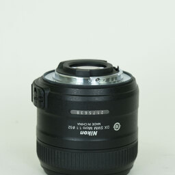Nikon AF-S DX Micro NIKKOR 40mm f/2.8G