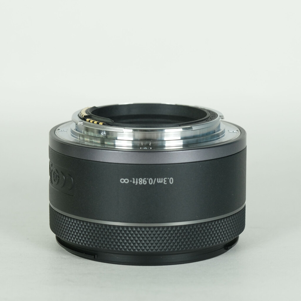 Canon RF50mm F1.8 STM Canon RF50mm F1.8 STM