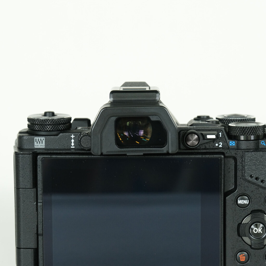 OLYMPUS OM-D E-M5 Mark IIの出品 | ONE SCENE（ワンシーン）