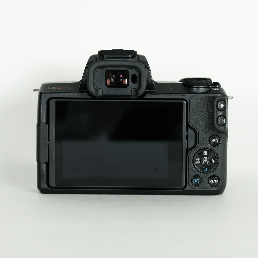 Canon EOS Kiss M