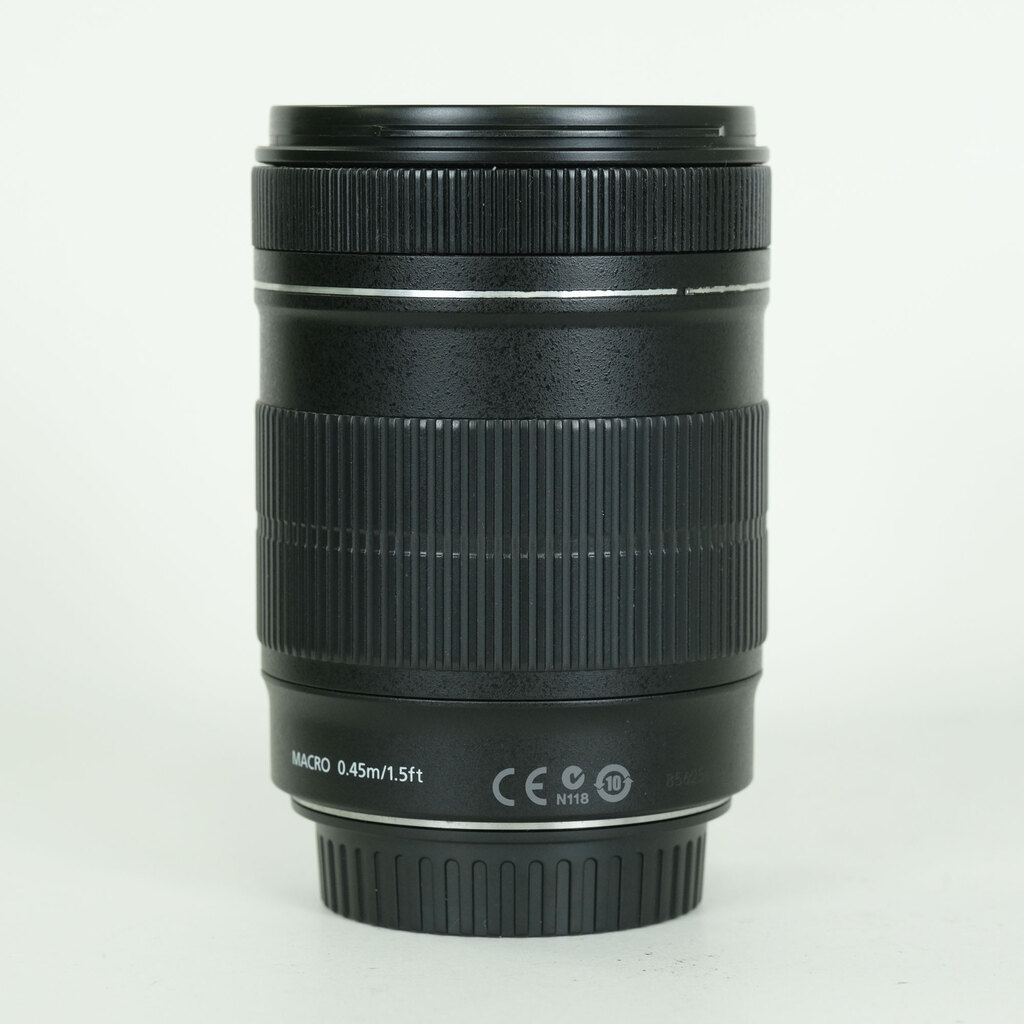 Canon EF-S18-135mm F3.5-5.6 IS Canon EF-S18-135mm F3.5-5.6 IS