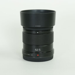 Panasonic LUMIX G 42.5mm / F1.7 ASPH. / POWER O.I.S.