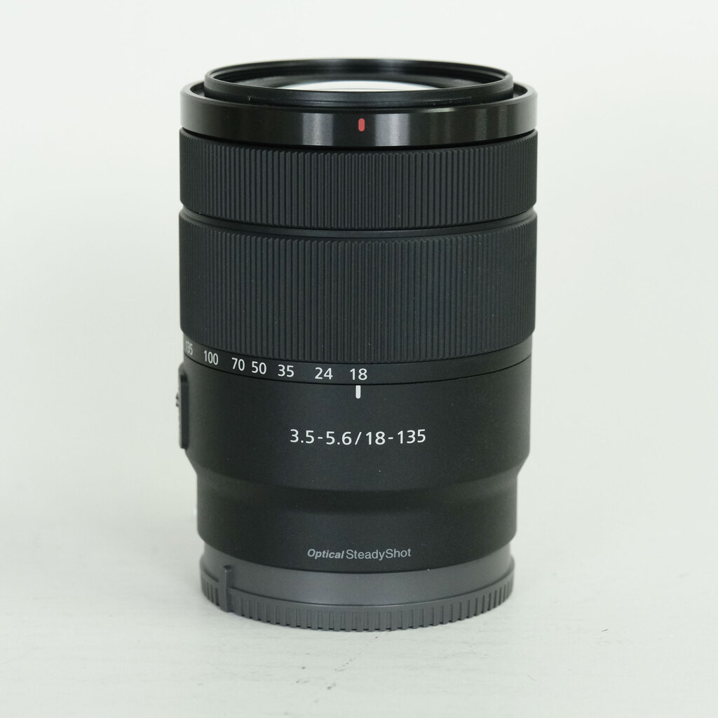 SONY E 18-135mm F3.5-5.6 OSS SEL18135 SONY E 18-135mm F3.5-5.6 OSS SEL18135