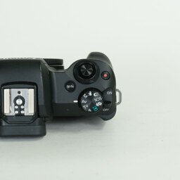 Canon EOS Kiss M Canon EOS Kiss M