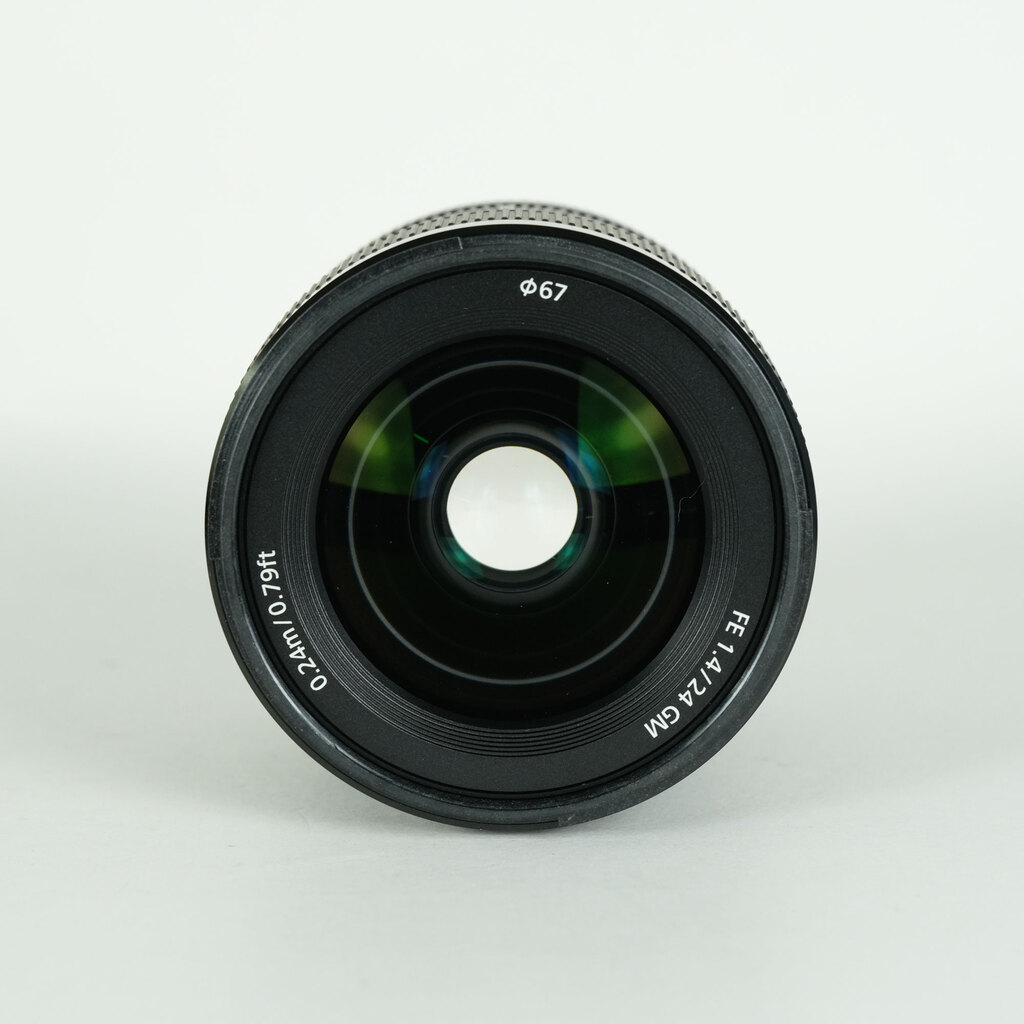 SONY FE 24mm F1.4 GM SEL24F14GMの出品 | ONE SCENE（ワンシーン）