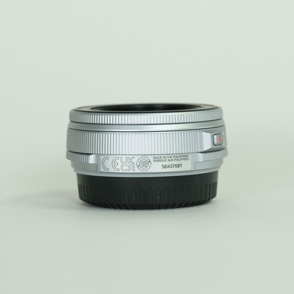 FUJIFILM XF23mmF2.8 R WR [�V���o�[]