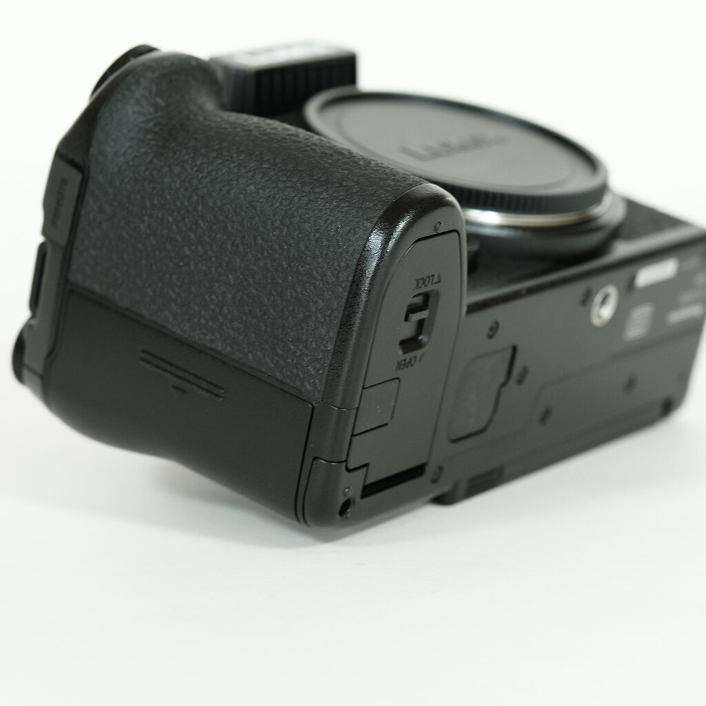 Panasonic LUMIX S5II DC-S5M2