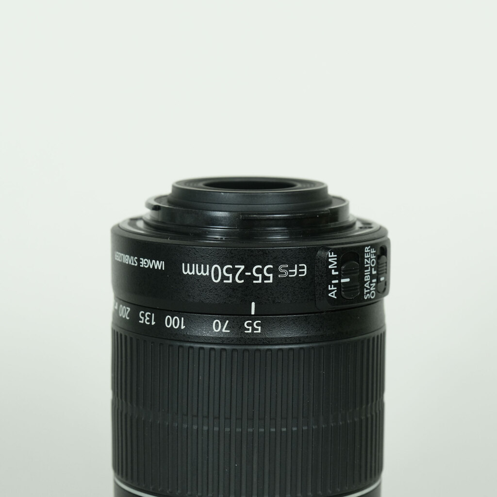 Canon EF-S55-250mm F4-5.6 IS II Canon EF-S55-250mm F4-5.6 IS II