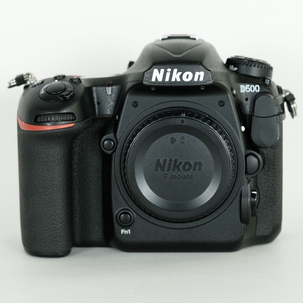 Nikon D500
