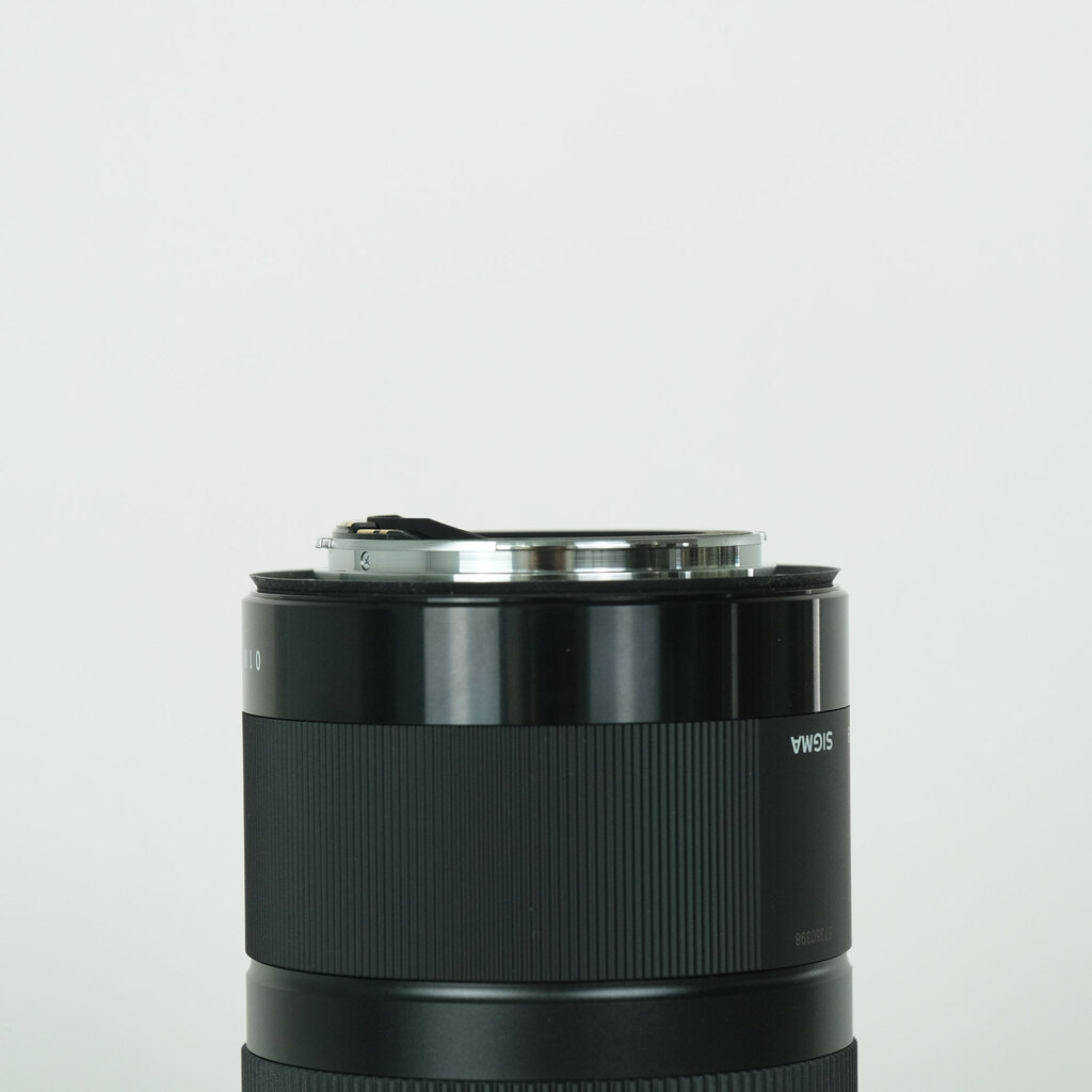 SIGMA 70mm F2.8 DG MACRO | Art [キヤノン用]