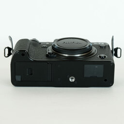 FUJIFILM X-T4 FUJIFILM X-T4