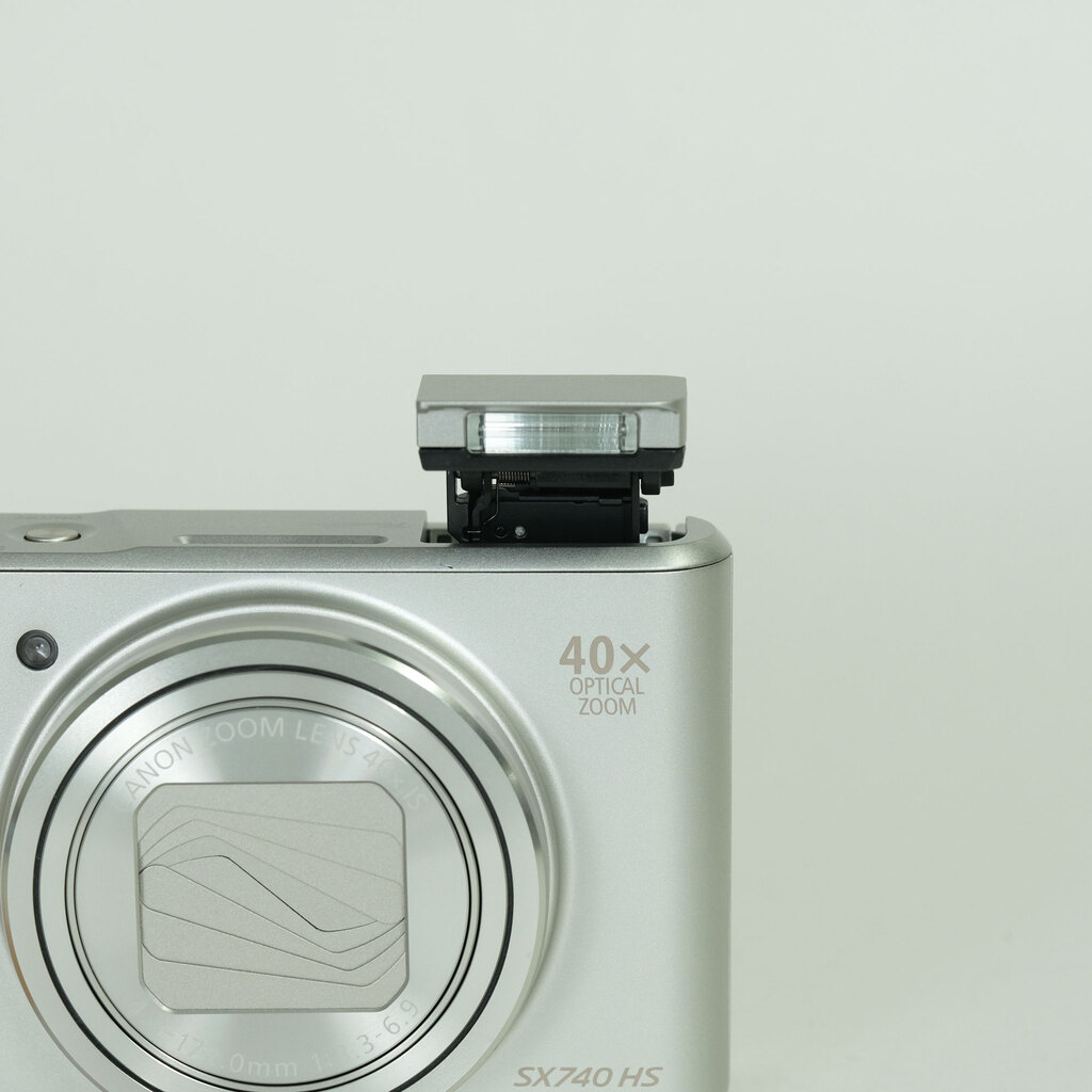 Canon PowerShot SX740 HS シルバー