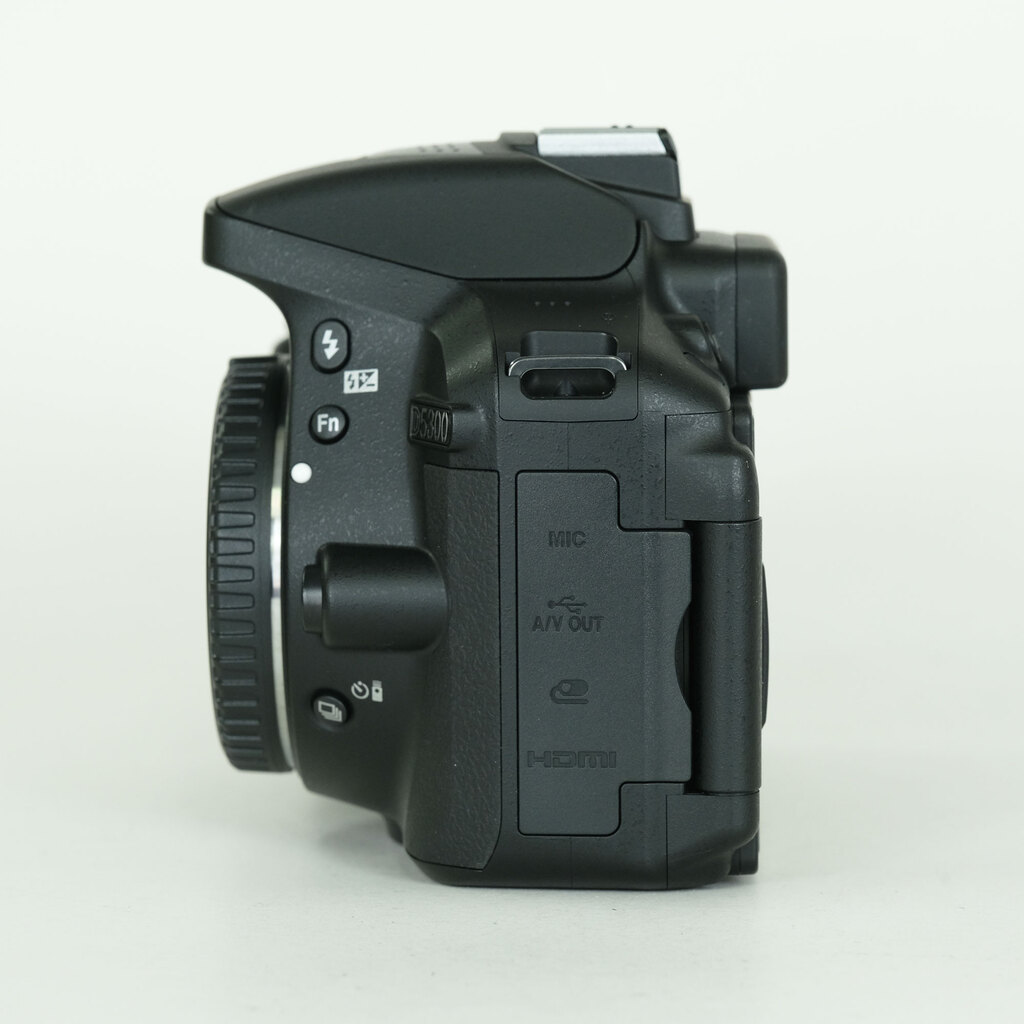 Nikon D5300