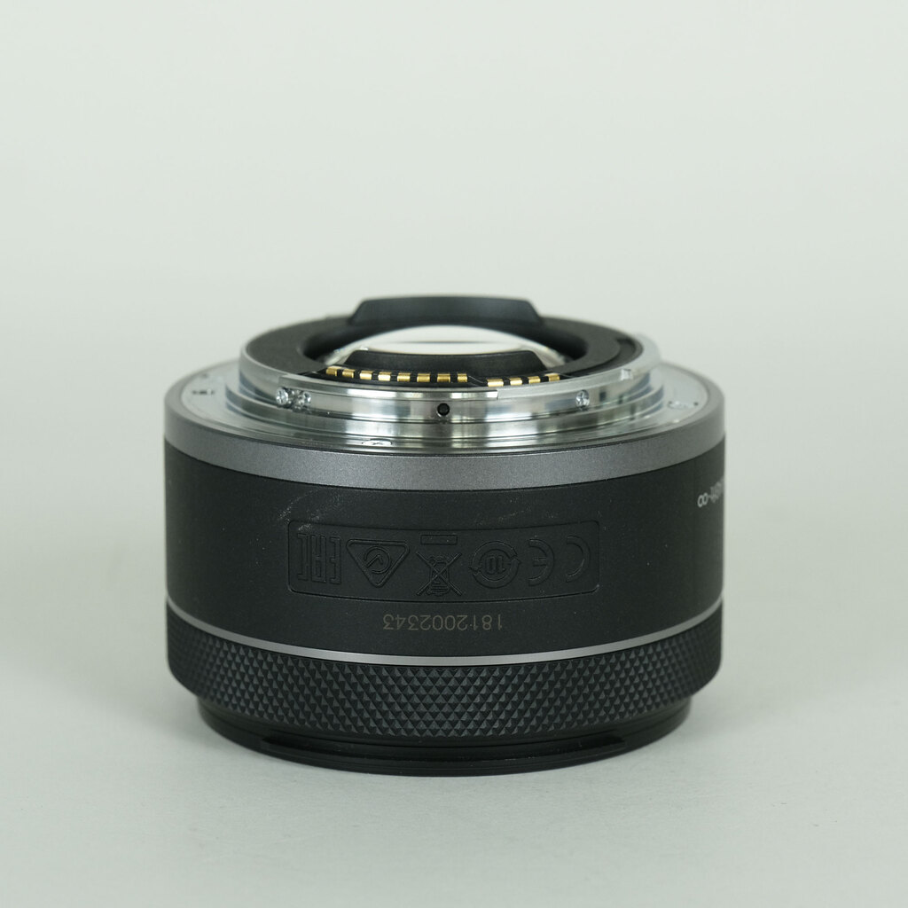 Canon RF16mm F2.8 STM