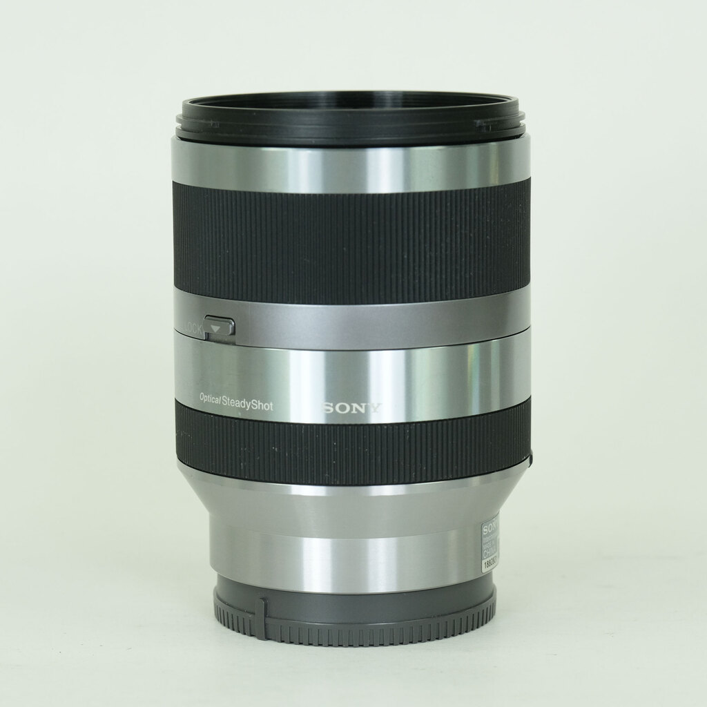 SONY E18-200mm F3.5-6.3 OSS SEL18200