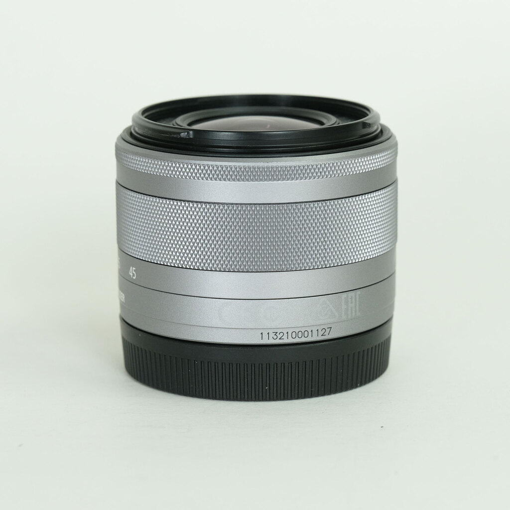 Canon EF-M15-45mm F3.5-6.3 IS STM