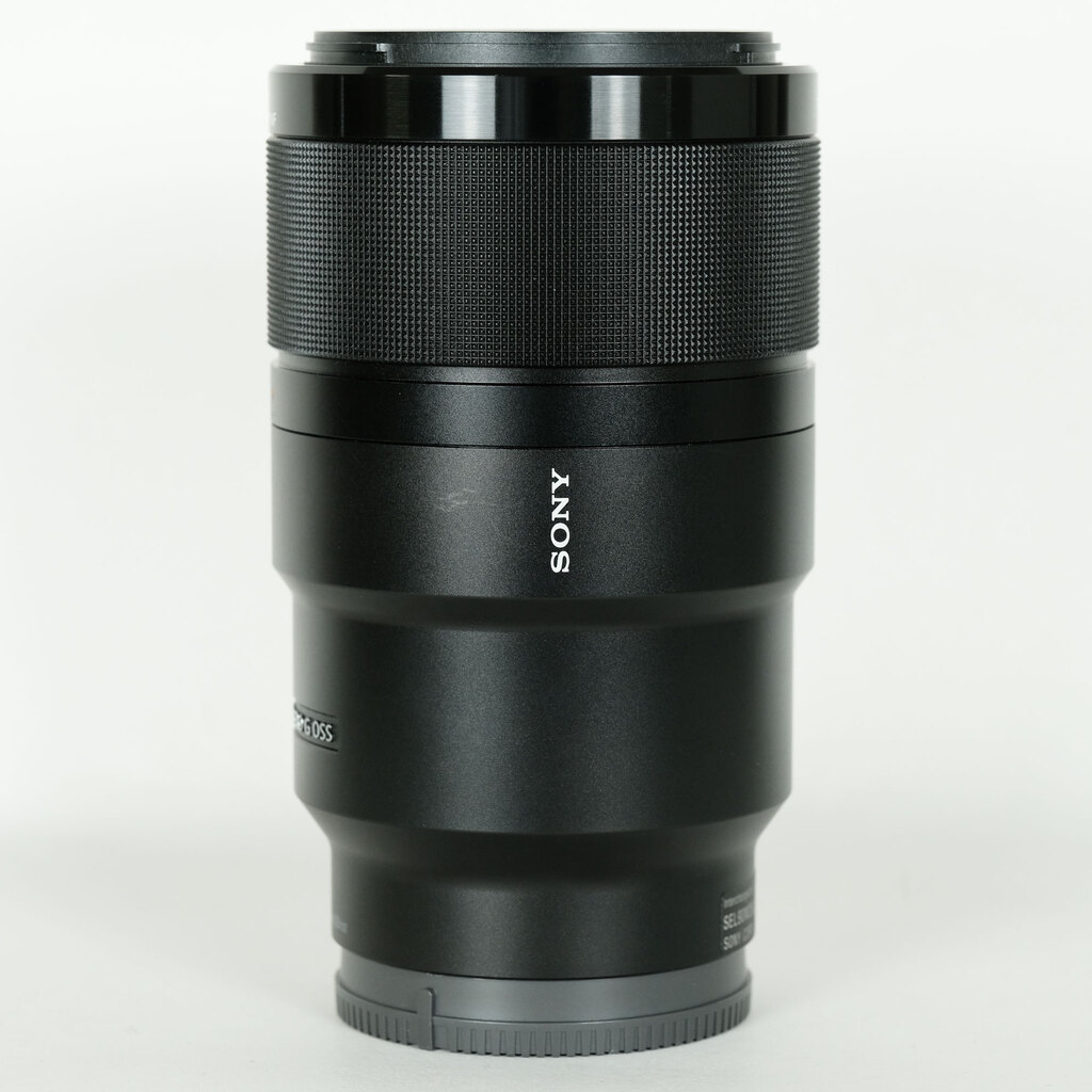 SONY FE 90mm F2.8 Macro G OSS SEL90M28G SONY FE 90mm F2.8 Macro G OSS SEL90M28G