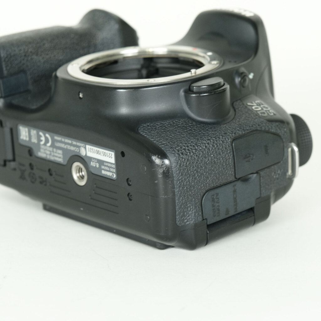 Canon EOS 70D Canon EOS 70D