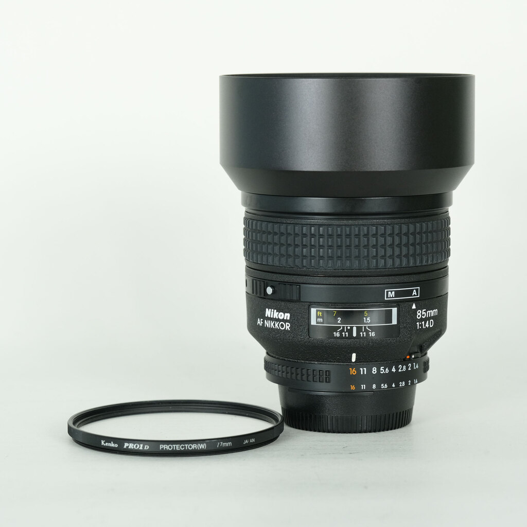 Nikon Ai AF Nikkor 85mm F1.4D IF Nikon Ai AF Nikkor 85mm F1.4D IF