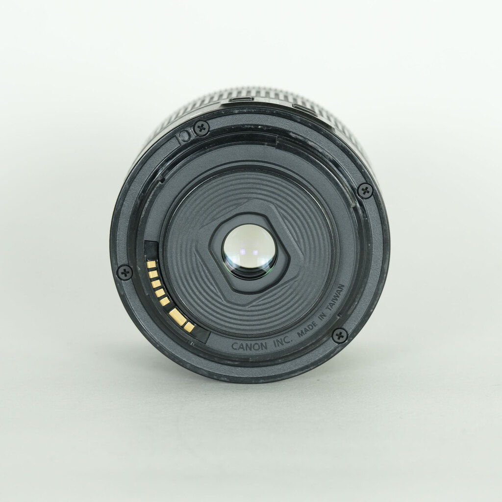 Canon EF-S18-55mm F3.5-5.6 IS STM