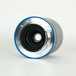 Carl Zeiss Loxia 25mm F2.4（ソニーE用）