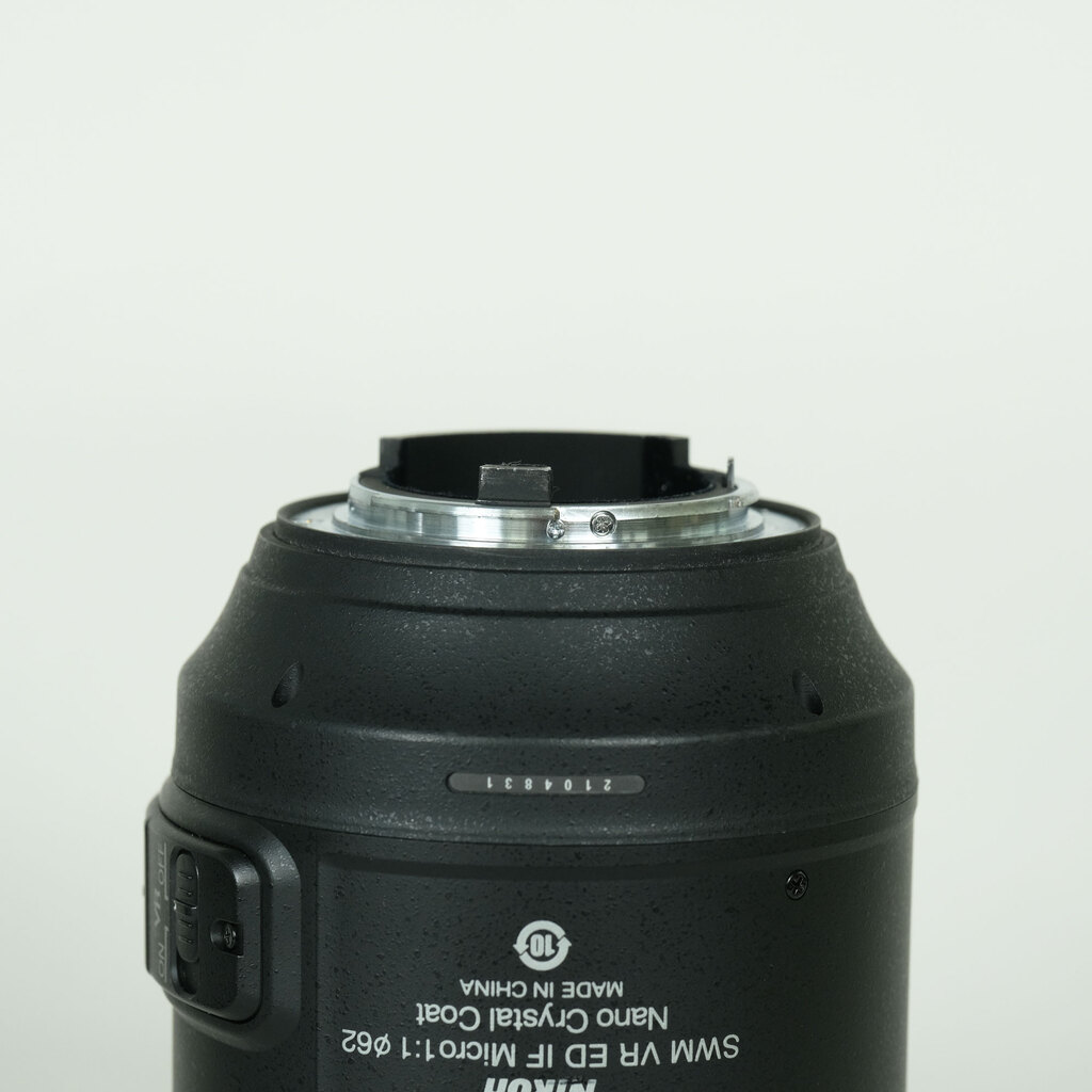 Nikon AF-S VR Micro-Nikkor 105mm f/2.8G IF-EDの出品 | ONE SCENE