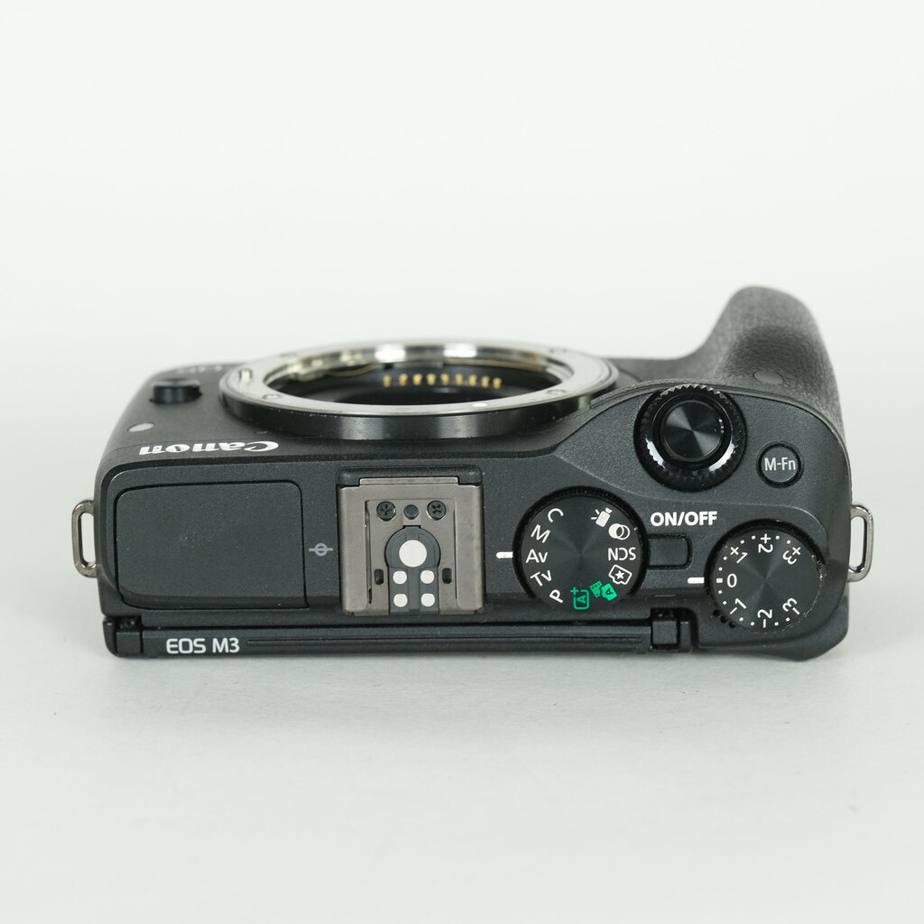 Canon EOS M3 ボディ ブラック Canon EOS M3 ボディ ブラック