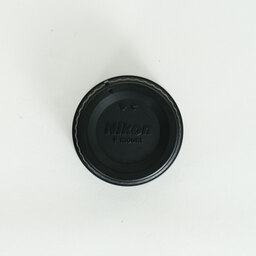 Nikon AF-S DX NIKKOR 35mm f/1.8G Nikon AF-S DX NIKKOR 35mm f/1.8G