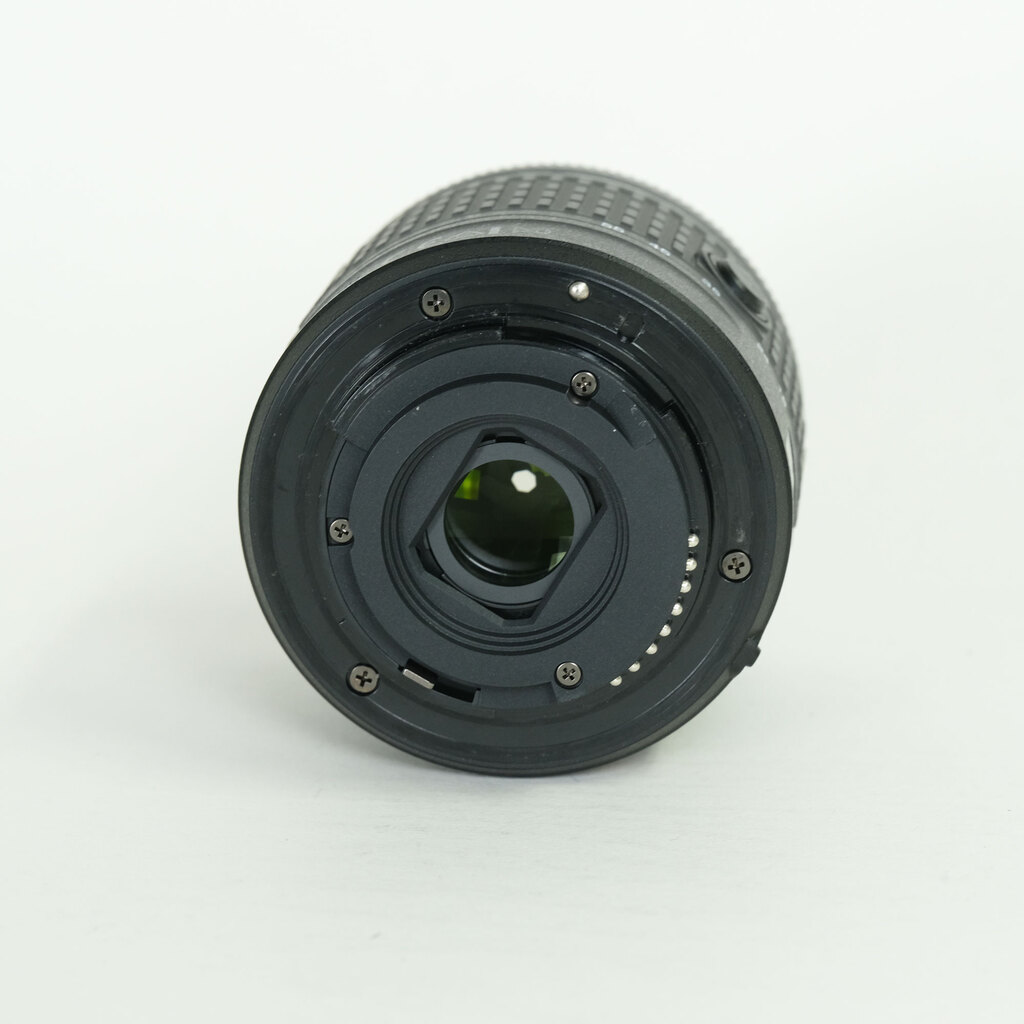 Nikon AF-P DX NIKKOR 18-55mm F3.5-5.6G VR