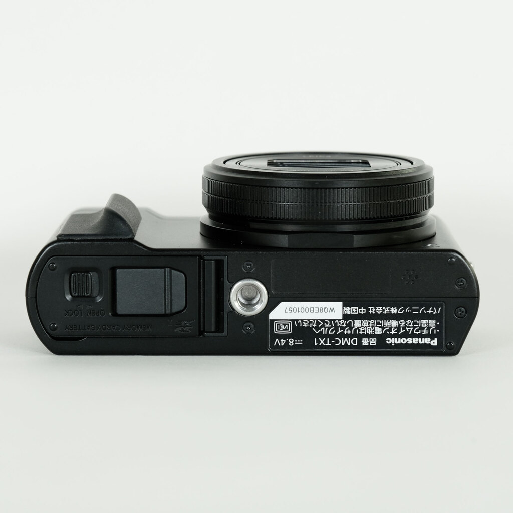 Panasonic LUMIX DMC-TX1