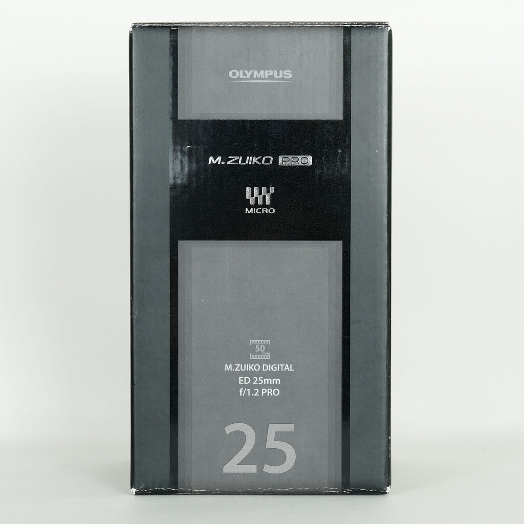 OLYMPUS M.ZUIKO DIGITAL ED 25mm F1.2 PRO