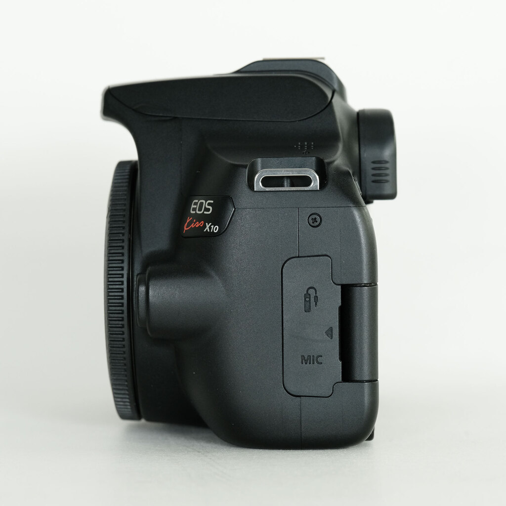 Canon EOS Kiss X10
