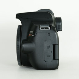 Canon EOS Kiss X10